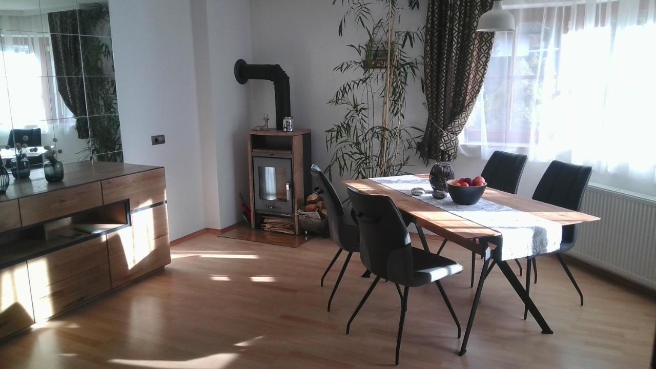 אינסברוק Appartement July מראה חיצוני תמונה
