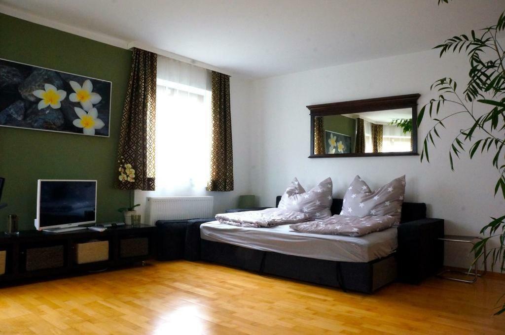 אינסברוק Appartement July מראה חיצוני תמונה